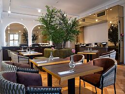 Palladian Hotel