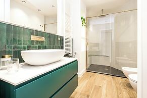 Chic apartments in Piazza Dante