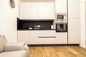 Chic apartments in Piazza Dante