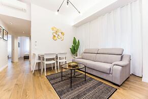 Chic apartments in Piazza Dante