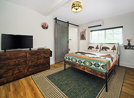 Saddleview Bed & Breakfast