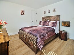 Saddleview Bed & Breakfast