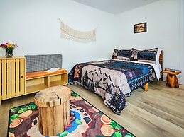 Saddleview Bed & Breakfast