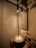 Santa Veneranda Suites by Checkin