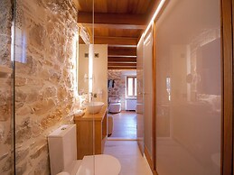 Santa Veneranda Suites by Checkin