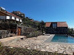 CASAS DO LARANJO- Cottages Infinity Pool
