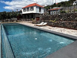 CASAS DO LARANJO- Cottages Infinity Pool