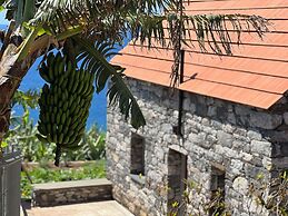 CASAS DO LARANJO- Cottages Infinity Pool