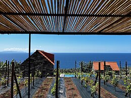 CASAS DO LARANJO- Cottages Infinity Pool