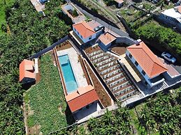 CASAS DO LARANJO- Cottages Infinity Pool