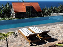 CASAS DO LARANJO- Cottages Infinity Pool