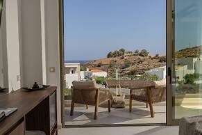 Luxurious Villa Selestine - With Private Pool