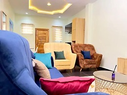 Nomsy Luxury Service Apartments