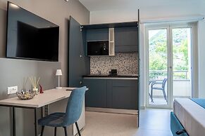 Floral Apartment