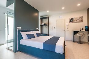 Floral Apartment