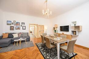 Spacious 2BR Stay for 6 Heart of Mödling