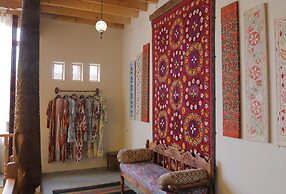 Oasis al Khiva Boutique Hotel Inside Citadel