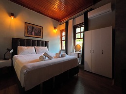 Quena Hotel