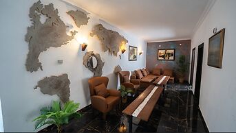 Quena Hotel