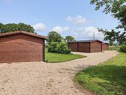 Maple Tree Lodge