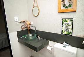 Casa pet Friendly c Piscina Churrasqueira e Wi-fi