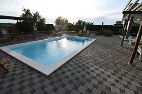 Luxury Escape With Swimming Pool & Modern Design