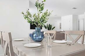 Springhill Retreat! 3 Bed, 2 Bath!