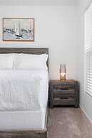 Springhill Retreat! 3 Bed, 2 Bath!