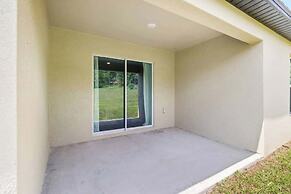 Springhill Retreat! 3 Bed, 2 Bath!