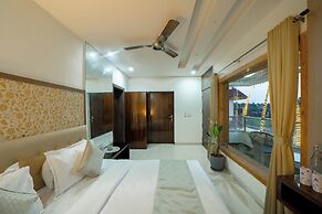 Perfectstayz Premium Goa Continental
