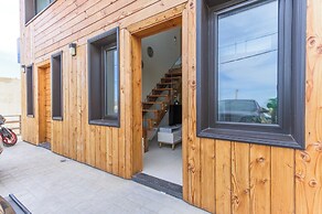 Sea Lofts-Kfar Abida Oceanfront Retreats