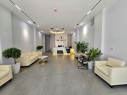 SOL Center Hotel