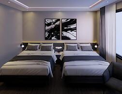 SOL Center Hotel