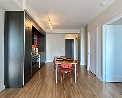 Chic Urban Gateway in Toronto