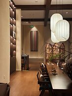 Ayata Hotel