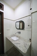Hari Haran Prestige