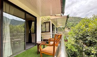 The Sona Heli Resort