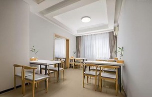 Chengdu Ximao Hotel