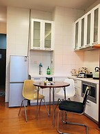 Beijing Furnished Apt with Queen bed