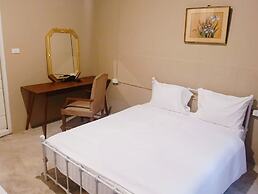 Rest INN Yaowarat