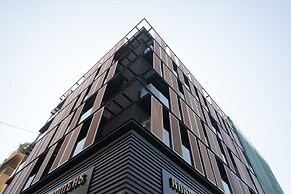 LIV Athinum 1 - Luxury Apartment 3C