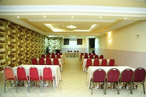 Network Hotel and Suites