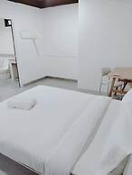 Mitr INN Sukhumvit 2 - BTS Nana