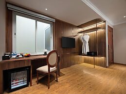 Splendid Secret Hotel