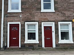 2 Lower Kessock Street