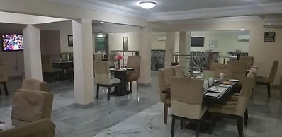 Western Sun Suites and Event Centre
