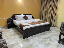 Western Sun Suites and Event Centre