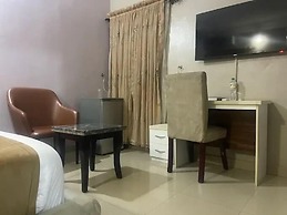 Western Sun Suites and Event Centre