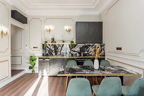 Merveil Luxury Suites - Septembre I-II