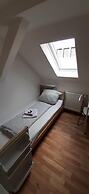 2-Rent Group Hostel Zimmer&Apartments GKP2